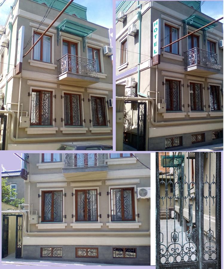 Hotel Four Brothers Tbilisi Exteriör bild