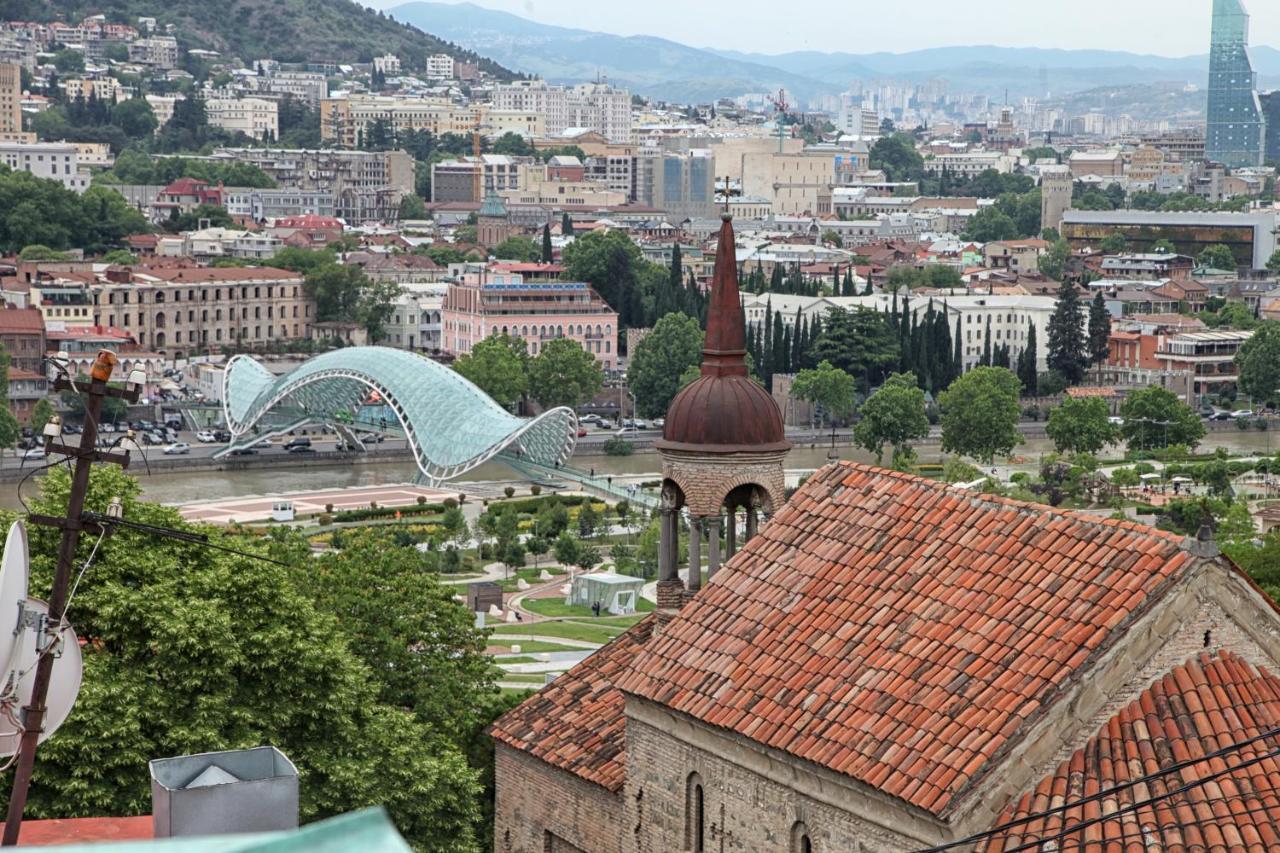 Hotel Four Brothers Tbilisi Exteriör bild