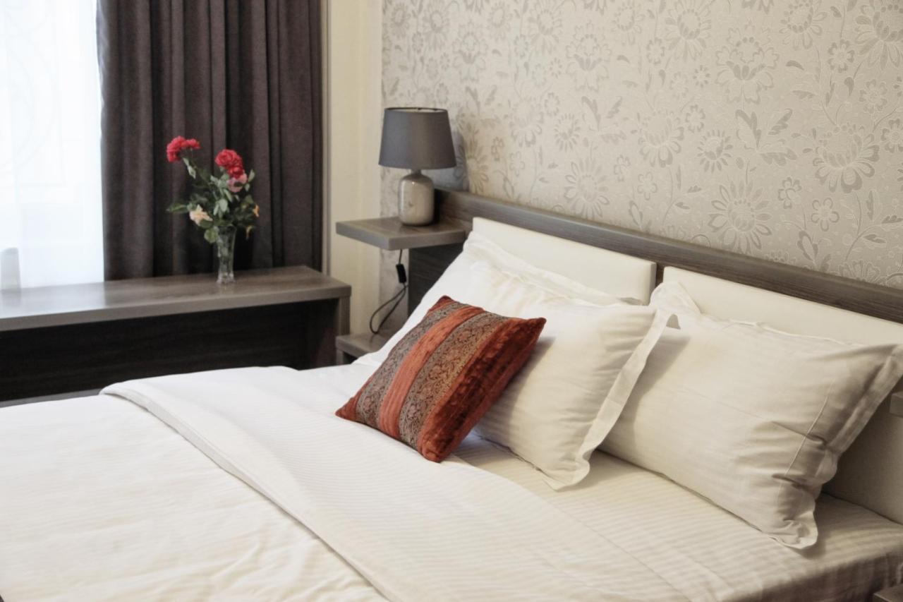 Hotel Four Brothers Tbilisi Rum bild